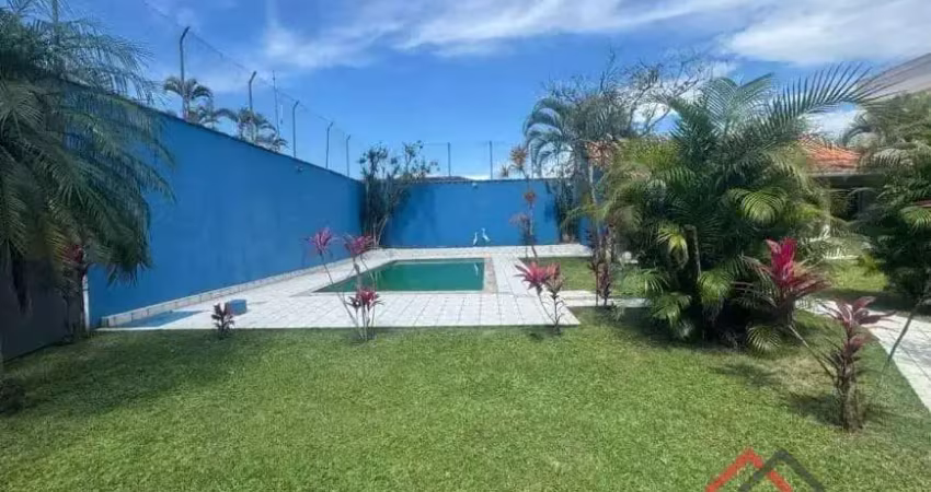 Casa com 3 quartos para alugar na Araxá, 141, Jardim Real, Praia Grande
