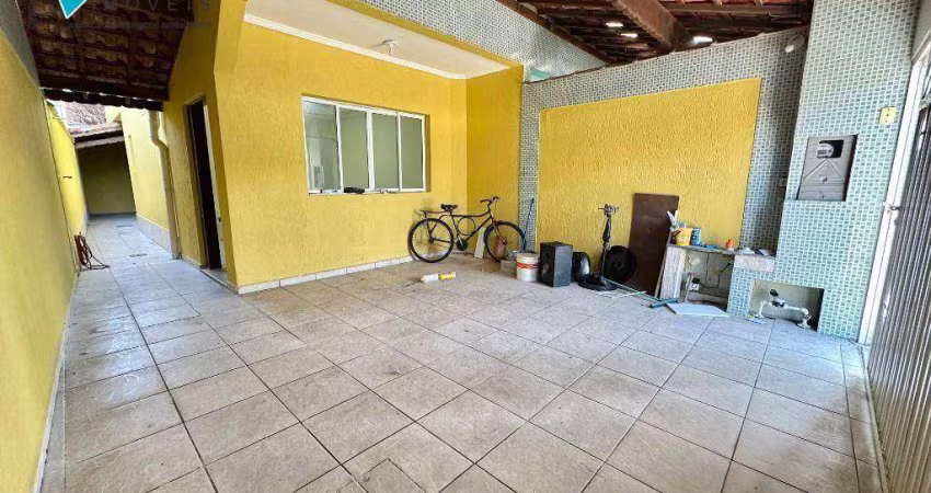 Casa com 3 dormitórios para alugar, 120 m² por R$ 4.000,00/mês - Vilamar - Praia Grande/SP