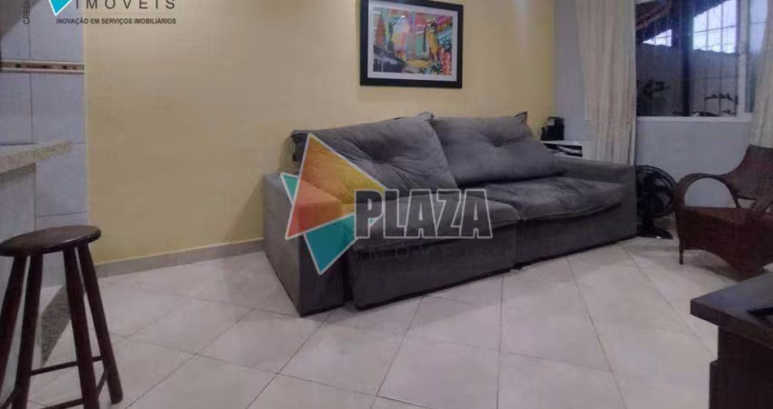 Casa de 3 dormitórios sendo 1 suite à venda, 91 m² por R$ 499.900,000 - Maracanã - Praia Grande/SP