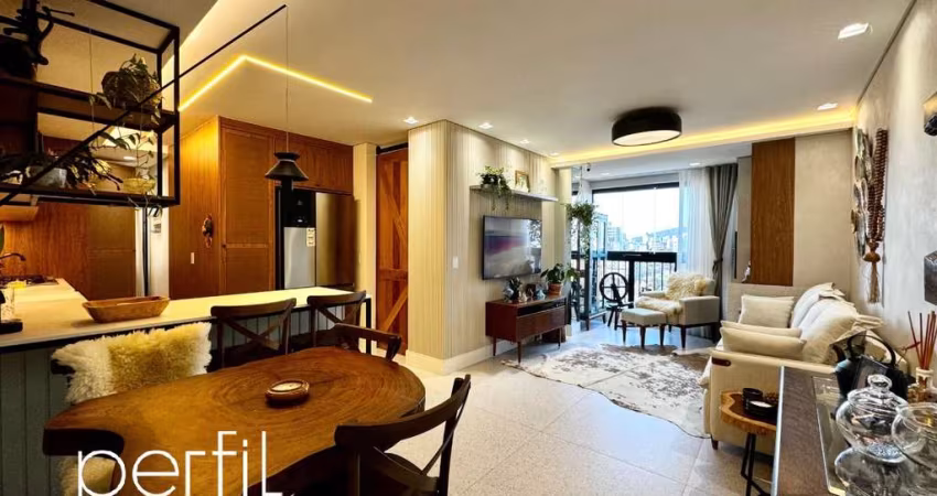 Apartamento a venda com dois quartos sendo uma suíte no bairro Anita Garibaldi - Joinville/ SC
