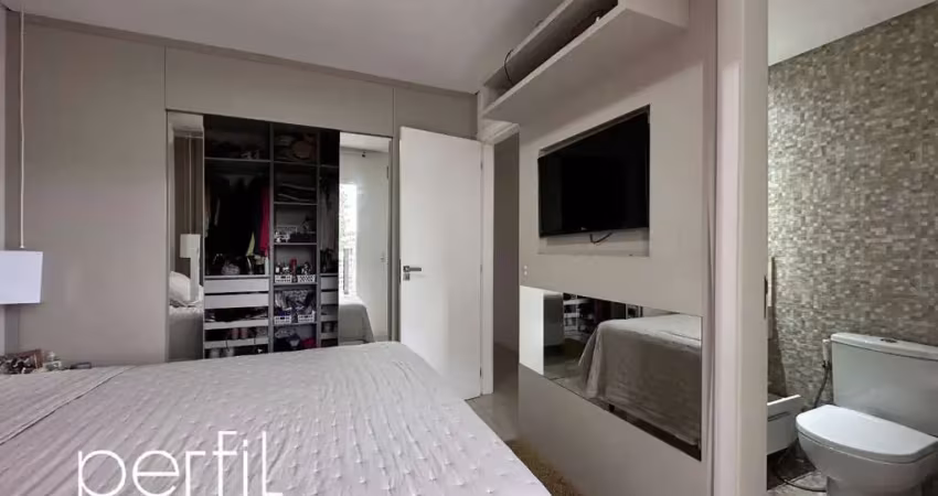 Apartamento a venda com três quartos sendo uma suíte no bairro América - Joinvile/ SC