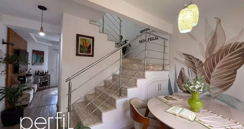 Casa a venda com 3 quartos sendo 2 suítes no bairro Santo Antônio - Joinville/ SC