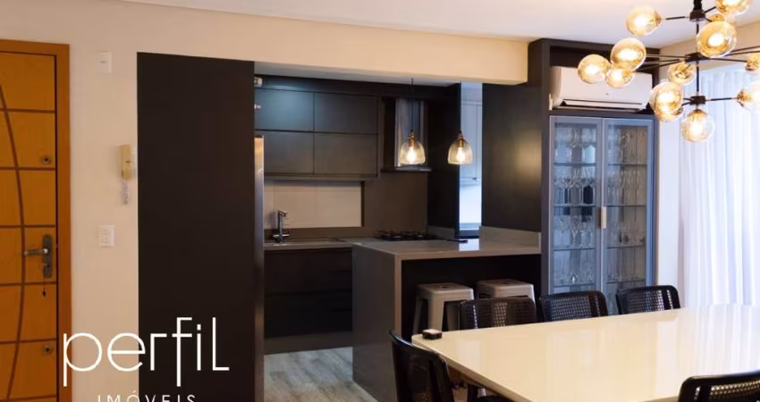 Apartamento 1 suíte mais 2 dormitórios e 2 vagas de garagem no bairro Atiradores - Joinville, SC