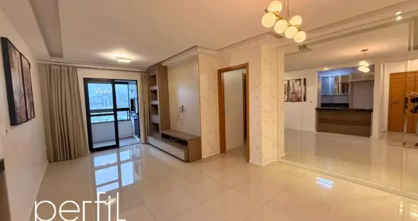 Apartamento a venda com tres quartos sendo uma suite e duas vagas de garagem no bairro saguaçu - joinville/ sc
