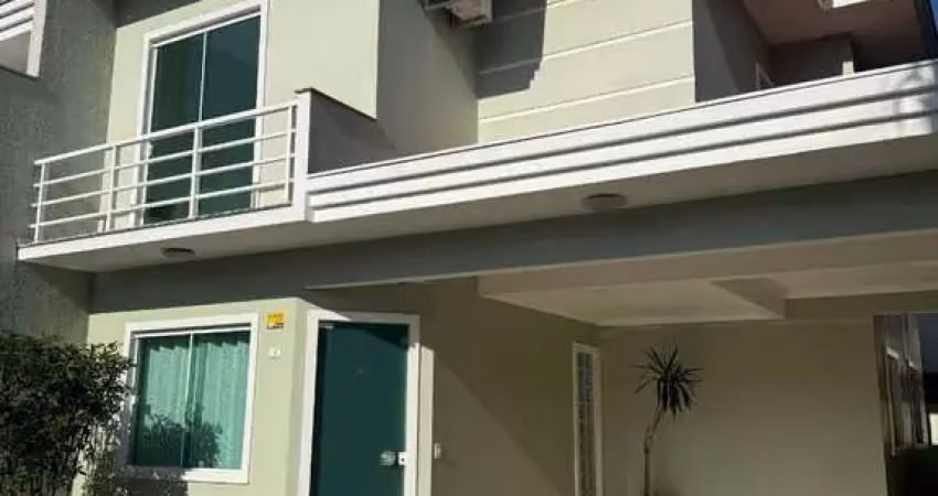 Casa com 3 quartos sendo 1 suíte com 187,44m2 no boa vista - joinville, sc