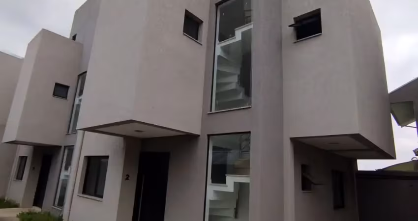 Triplex em condominio campo comprido imóvel já locado ideal para investidor