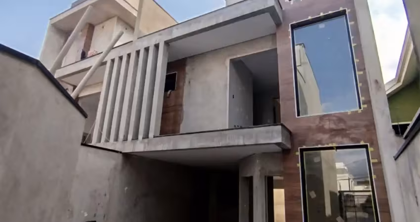 Triplex terraço com churrasqueira 4 vagas de garagem curitiba pr