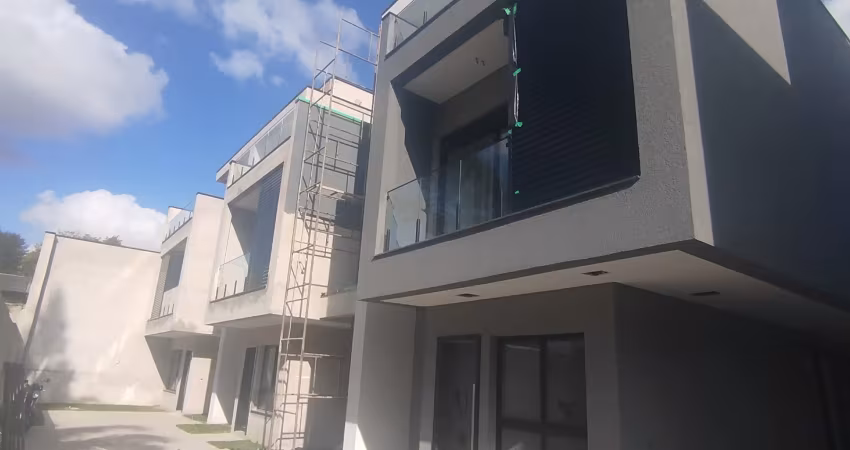 Triplex em condomínio bairro portão a 650 metros palladium