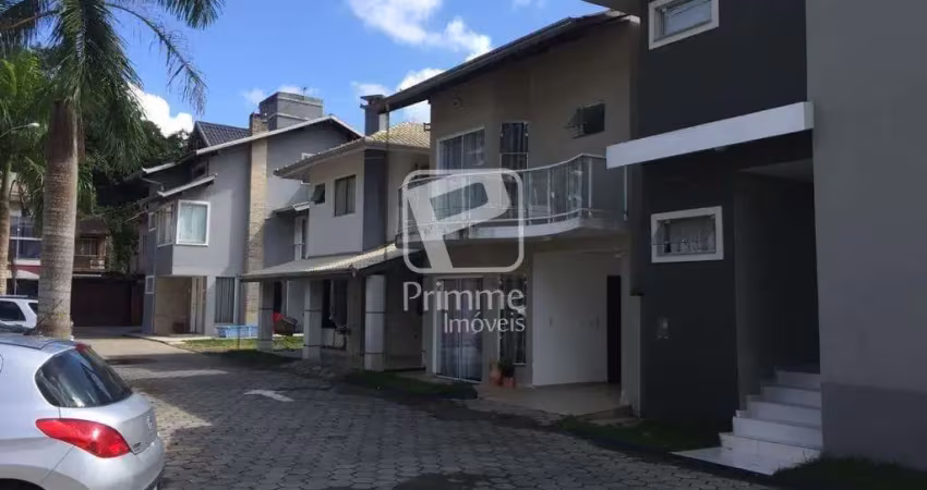 Casa sobrado em condominio fechado , várzea do ranchinho, camboriú - sc