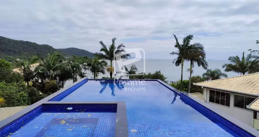 Casa com piscina para locação anual , praia das taquaras, balneário camboriú - sc