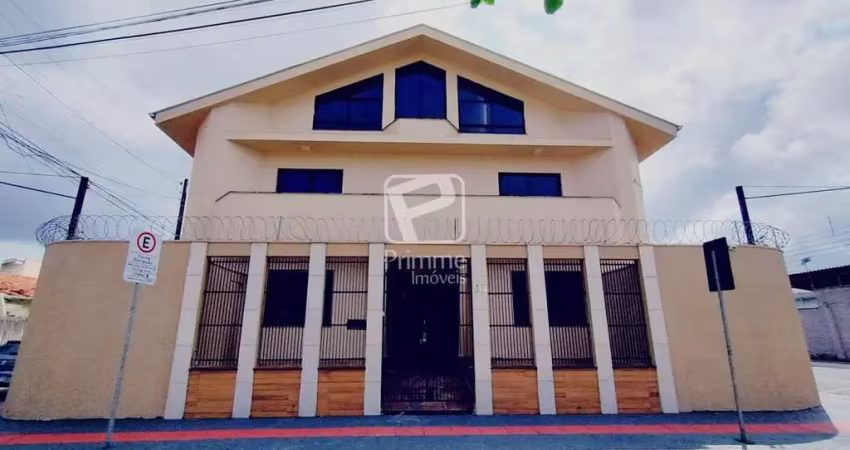 Sobrado comercial com 400m², centro, balneário camboriú - sc