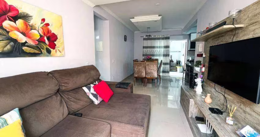Apartamento com 3 dormitórios à venda, 83 m² por R$ 430.000,00 - Iririú - Joinville/SC