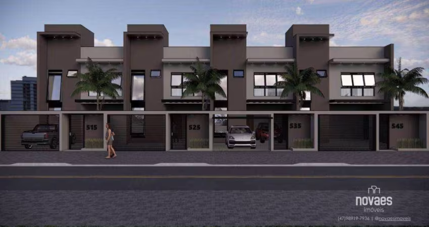 Sobrado com 3 dormitórios à venda, 101 m² por R$ 760.000 - Glória - Joinville/SC