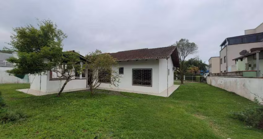 Casa com 3 dormitórios para alugar, 145 m² por r$ 3.490,00/mês - floresta - joinville/sc