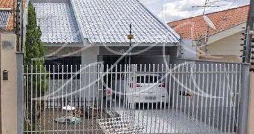 Casa à venda em Maringá, Parque Lagoa Dourada, com 3 quartos, com 110 m² de construção