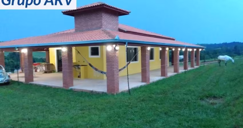 Chácara com 13.000 m² em Ouro Fino MG