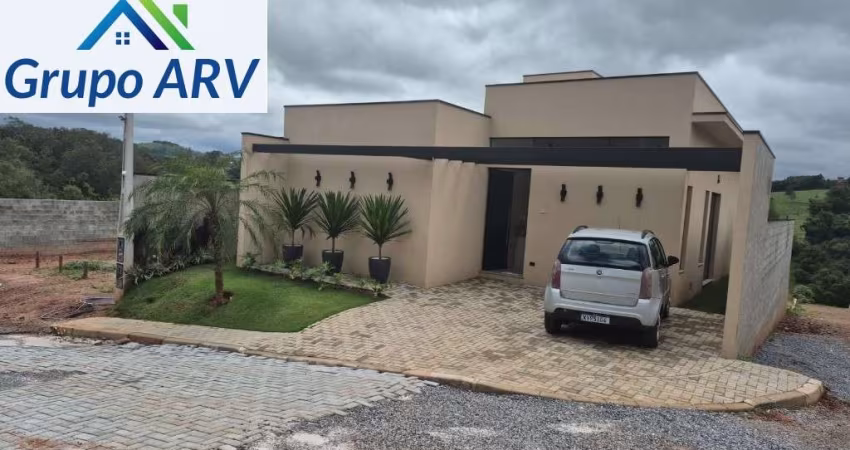 Casa em Condomínio em Atibaia