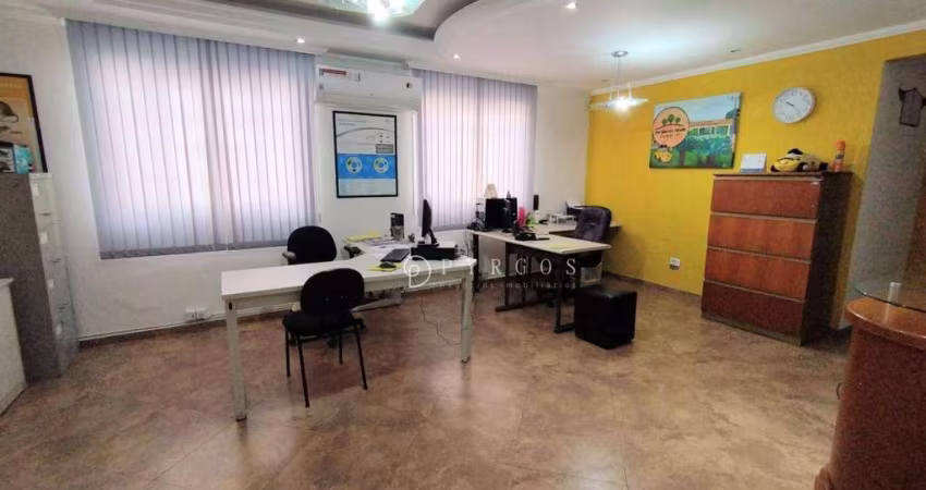 Casa com 5 dormitórios à venda, 200 m² por R$ 750.000,00 - Jardim Santa Maria - Jacareí/SP