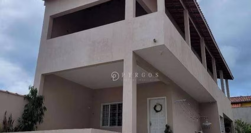 Sobrado disponível para venda no bairro São João em Jacareí