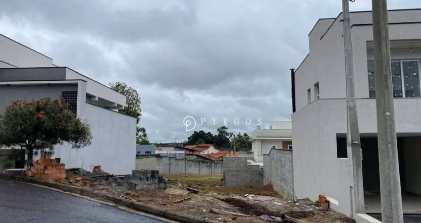 Terreno em condomínio fechado à venda na Rua Expedicionário Mário Baccaro, Jardim Residencial Golden Park, Jacareí
