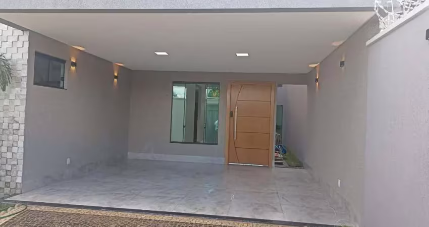 Venda-se casa com 3 quartos sendo 3 suites, sala 2 anbientes, area gourmrt completo com piscina com