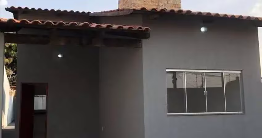 Vende-se casa com 3 quartos, 1 suíte, sala , cozinha americana, garagem, jardim boa esperança, apar