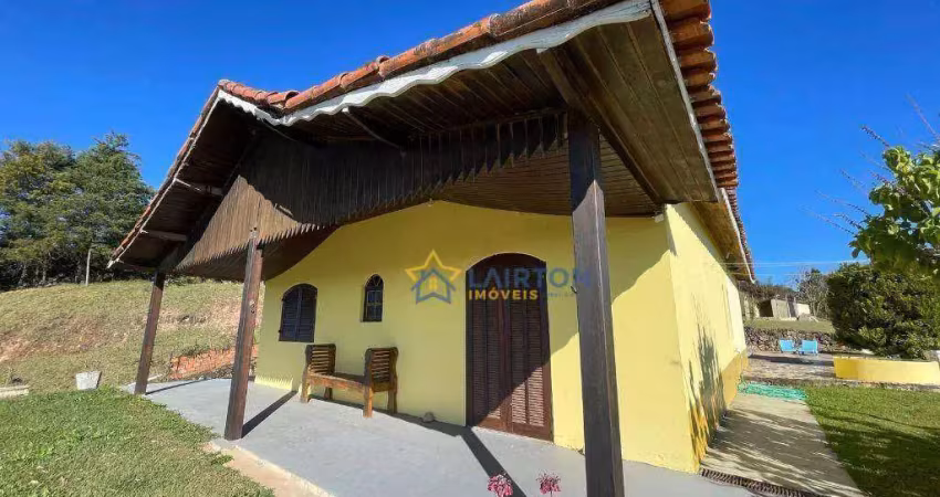 Chácara à venda no vitória régia, atibaia – 3 dormitórios, piscina, campo de futebol e 3.000 m² de terreno