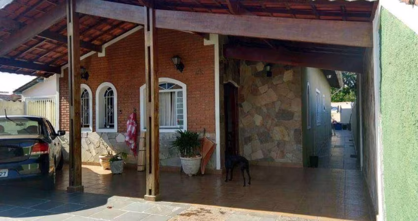 Casa à venda, 170 m² por R$ 1.100.000,00 - Vila Thais - Atibaia/SP