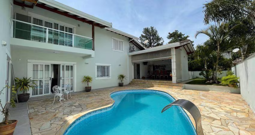 Casa de Luxo Mobiliada à Venda no Residencial Shambala II, Atibaia - 278 m² de Construção