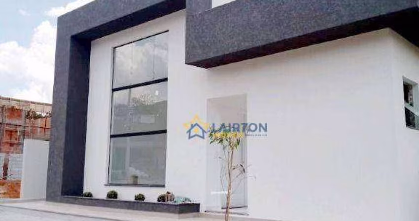 Casa à venda, 256 m² por R$ 1.248.000,00 - Rio Abaixo - Atibaia/SP