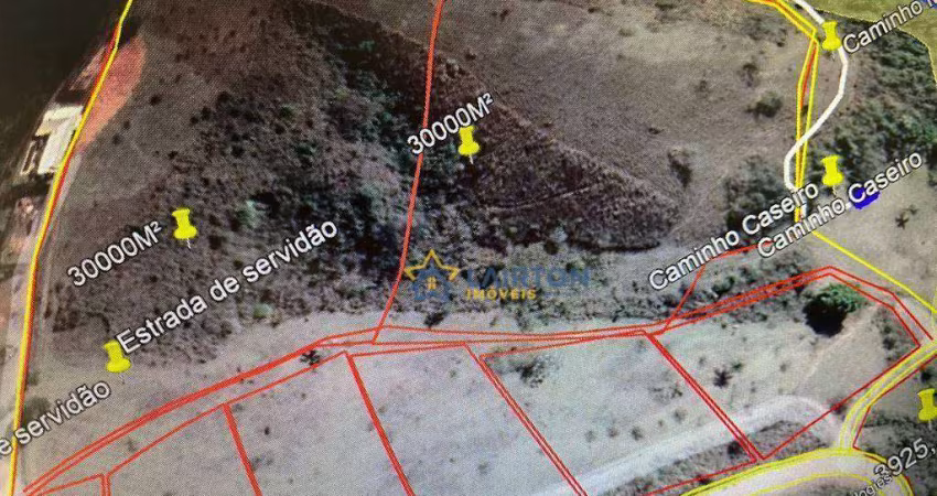 Sítio à venda, 30000 m² por R$ 450.000,00 - Peão - Piracaia/SP