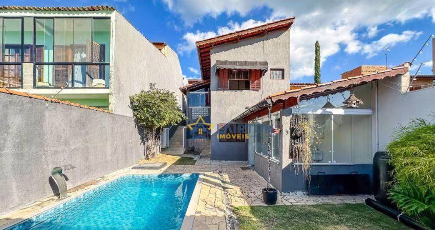 Casa com 3 Dormitórios e Área Gourmet à Venda no Jardim Santa Bárbara, Atibaia – 320 m²