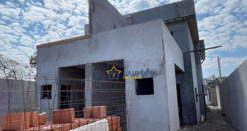 Casa à venda, 105 m² por R$ 600.000,00 - Jardim das Cerejeiras - Atibaia/SP