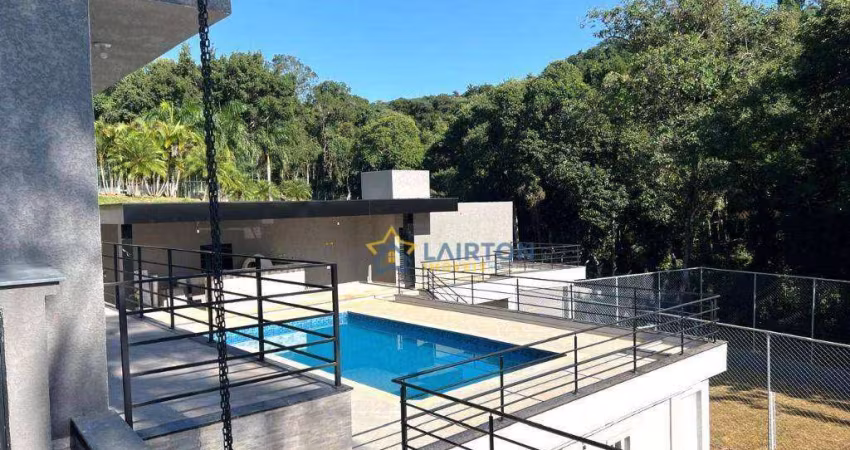 ?? Casa dos Sonhos em Condomínio Fechado – Alto Padrão, Lazer Completo e Conforto Garantido!