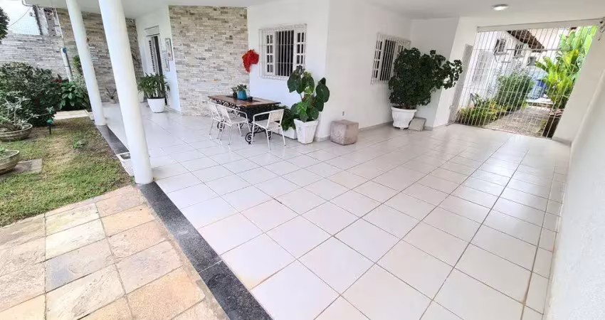Casa para venda em joão pessoa, aeroclube, 3 dormitórios, 3 suítes, 4 banheiros, 3 vagas