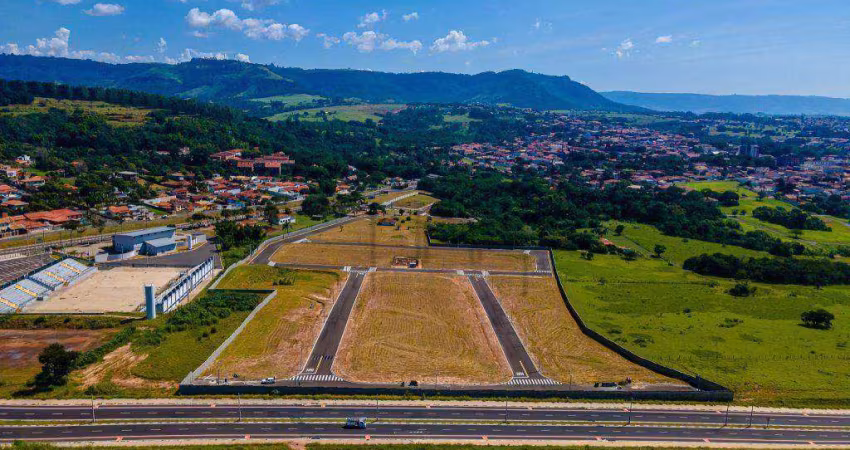 Terreno à venda, 405 m² por R$ 200.000,00 - Colina de São Pedro - São Pedro/SP