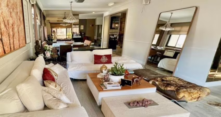 Apartamento 4 dormitorios no Centro