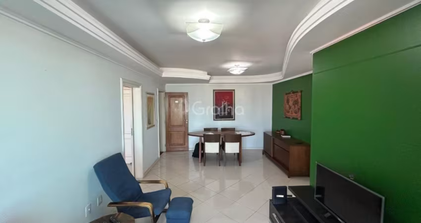 Apartamento com 3 quartos sendo 1 suíte no bairro Coqueiros
