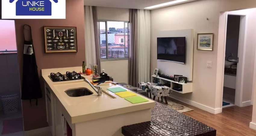 Apartamento com 2 quartos, 1 vaga de garagem todo mobiliado