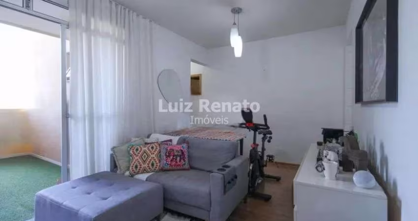 Apartamento á venda no bairro Fernão Dias