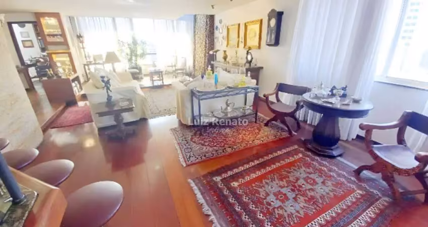 Apartamento com 4 quartos à venda na Rua Cristina, Santo Antônio, Belo Horizonte