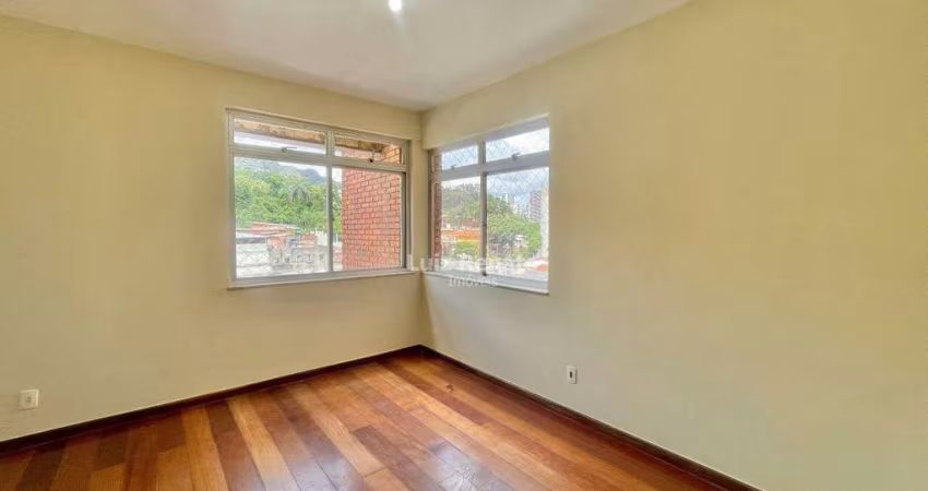 Apartamento à venda no bairro Serra