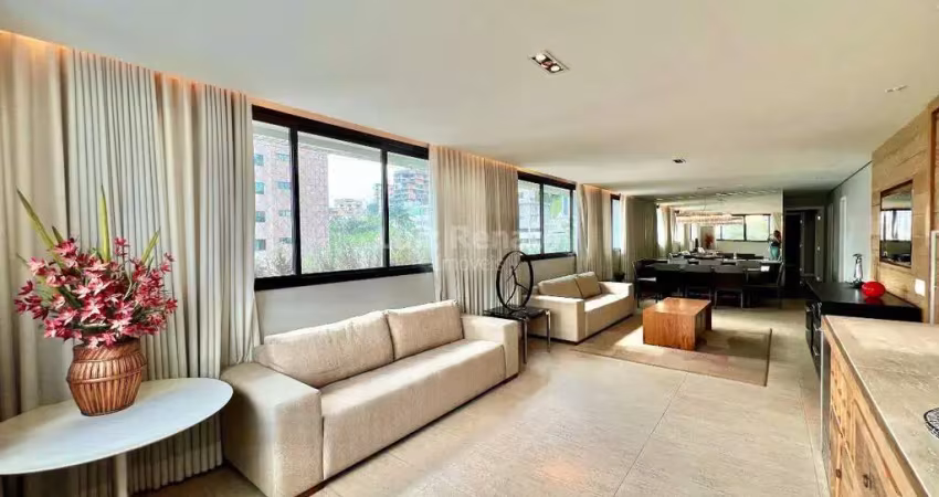 Apartamento Mobiliado de 4 Quartos no Santa Lúcia para Aluguel