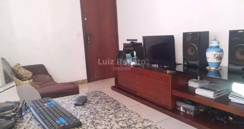 Apartamento á venda no Bairro Cidade Nova