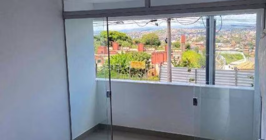 Cobertura á venda no bairro Fernão Dias