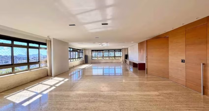 Apartamento á venda no bairro Serra