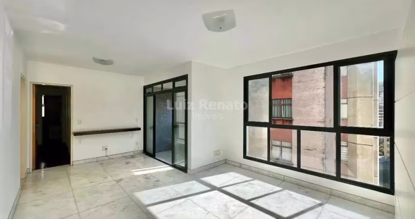 Apartamento com 3 quartos para alugar na Rua Rio de Janeiro, Lourdes, Belo Horizonte