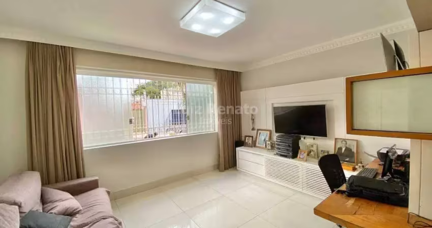 Casa com 3 quartos à venda na Rua Bom Despacho, Santa Tereza, Belo Horizonte