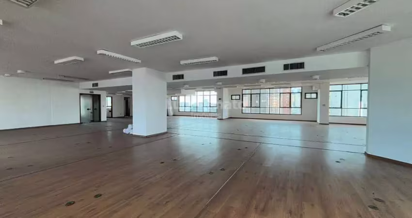 Andar corrido para locação no funcionários – 357 m² em localização estratégica