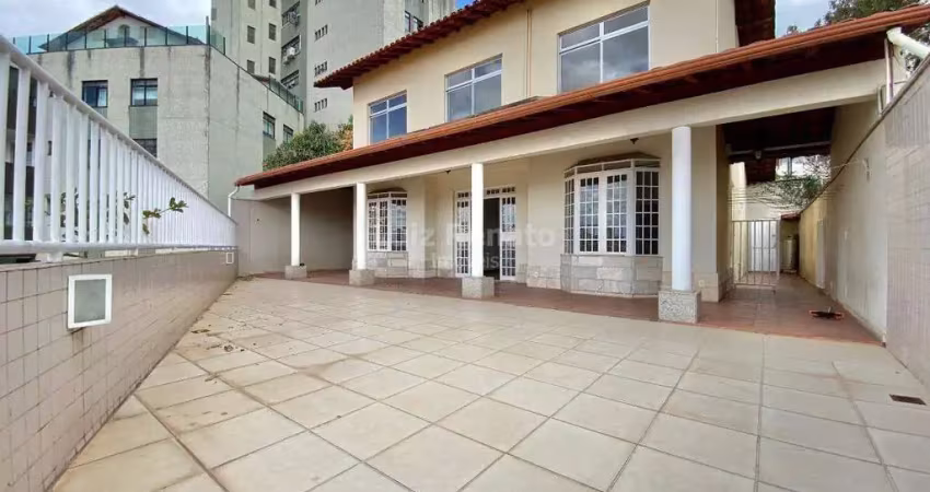 Casa com 4 quartos e 5 banheiros para alugar no bairro são bento